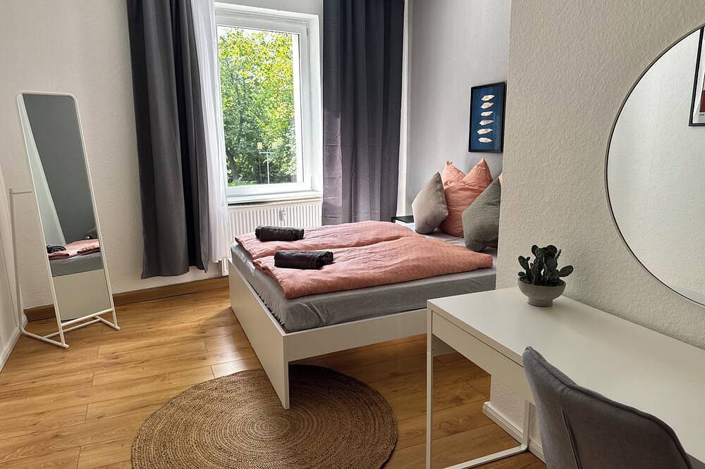 Ganze Wohnung, Appartement \"Martha\" an der Goitzsche mit 3 Schlafzimmern und Stellplatz in Bitterfeld-Wolfen, Dessau-Wörlitzer Gartenreich