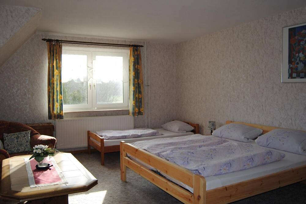 Ganze Wohnung, Schule 7 in Windeby, Rendsburg-Eckernförde