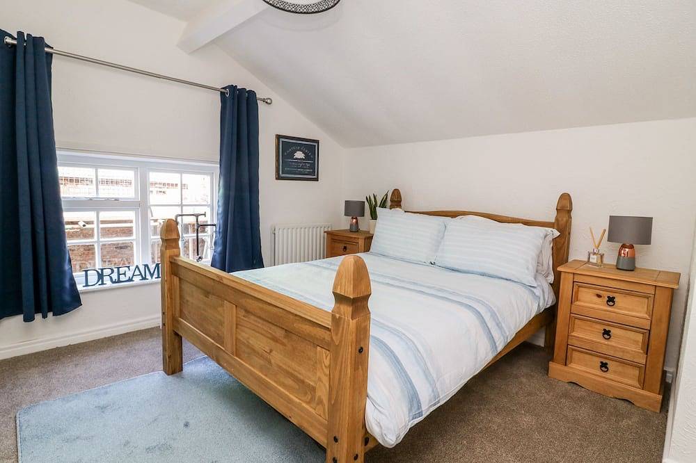 Ickle Pickle Cottage, pet friendly in Thirsk in Thirsk, North Yorkshire