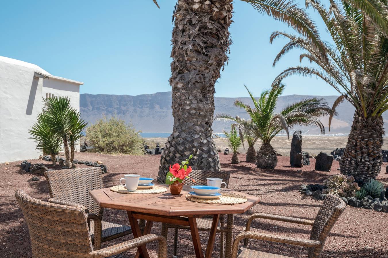 Apartamento para 2 Personas en Playa de Famara, Teguise
