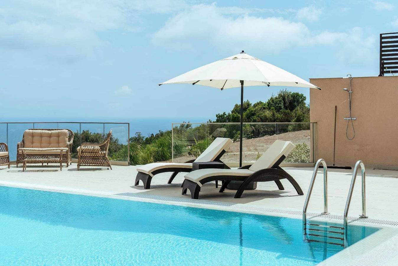 Villa Gaia with Private Pool, Sauna & Spa in Krimovica, Budva Riviera in Opština Kotor