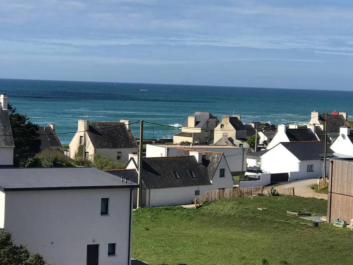 Location de vacances pour 8 personnes, avec vue et jardin dans Port de Pors Poulhan - 2