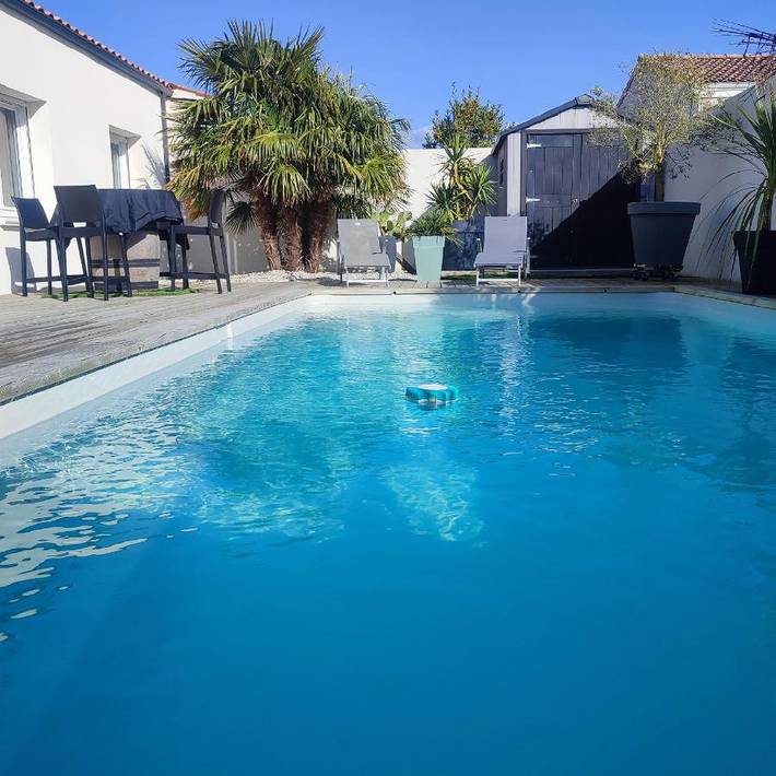 Casa de vacaciones para 4 personas, con terraza y piscina - 1