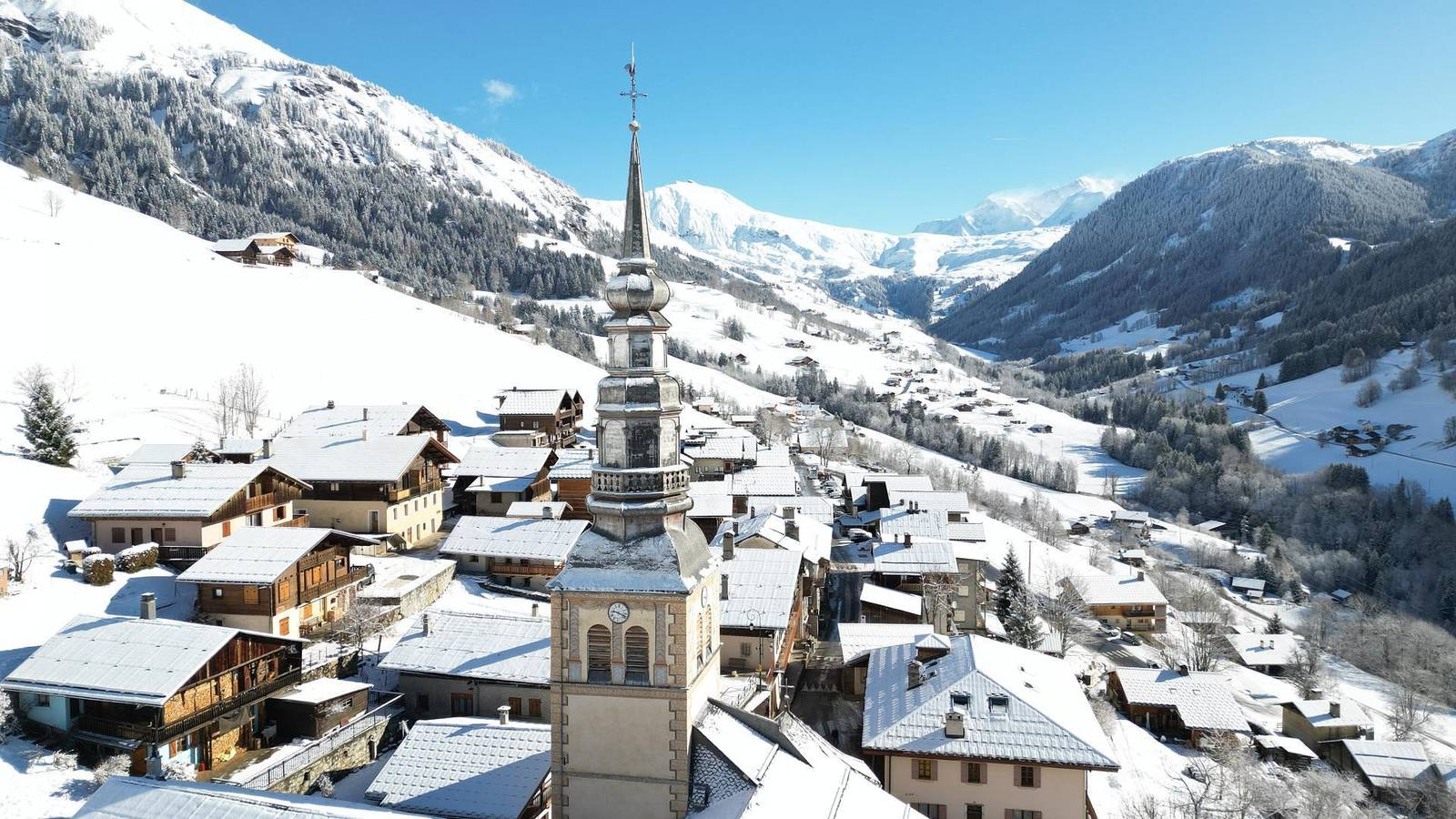 Les Pierres Du Chozal in Hauteluce, Albertville region
