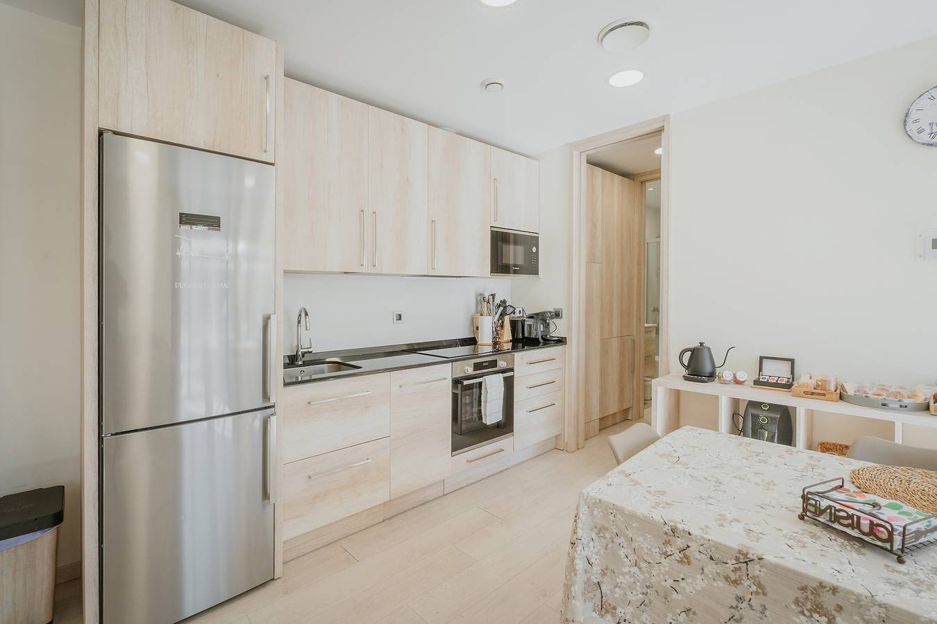 Casa rural 'La Costana De Barbadillo' solo para adultos con jardín privado y aire acondicionado in Barbadillo del Mercado, Provincia de Burgos