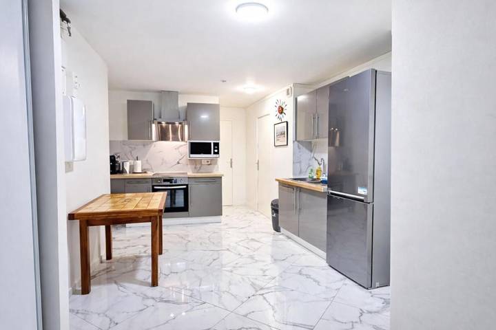 Gîte pour 6 personnes, avec vue ainsi que terrasse et jardin à Champs-sur-Marne - 2