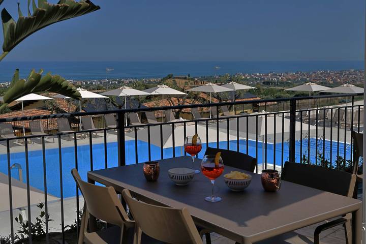 Appartamento per 6 persone, con Giardino a Colonnella