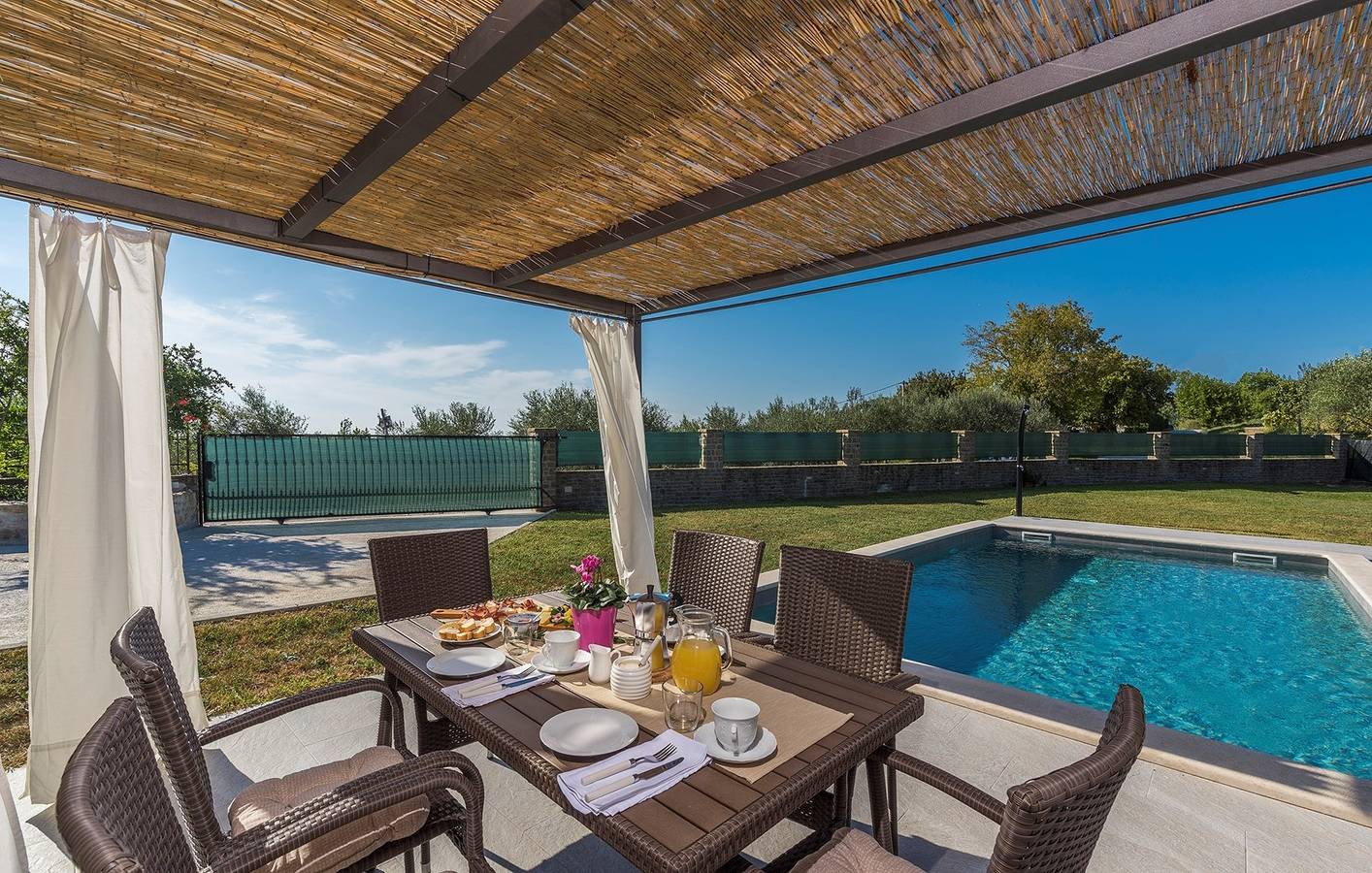 Holiday Home Terre Bianche with Private Pool and Whirlpool in Općina Grožnjan, Central Istria