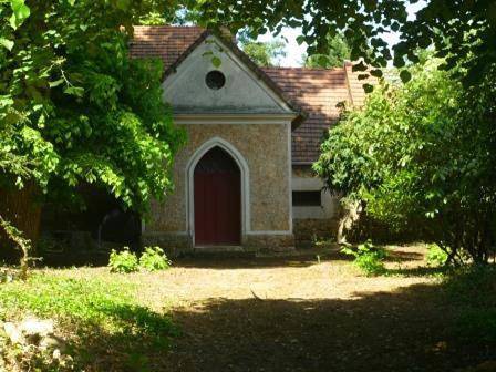 Location de vacances pour 2 personnes, avec vue ainsi que jardin et terrasse à Châteaufort - 4