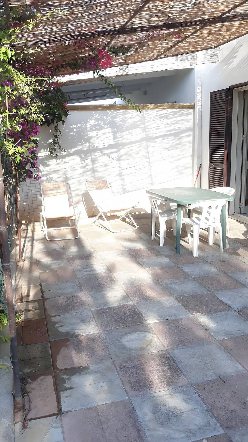 Appartamento intero, Appartamento 'Villetta Sea Sun' con piscina condivisa, terrazza privata e aria condizionata in Porto Cesareo, Golfo di Taranto