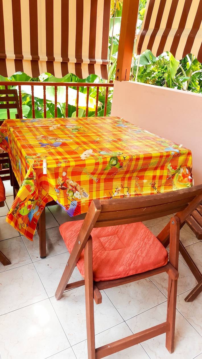 Appartement entier, Appartement charmant près de Mare Gailard, terrasse et jardin in Le Gosier, Guadeloupe