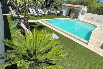 Gîte pour 6 personnes, avec piscine à Caveirac
