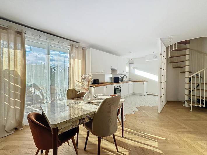 Gîte pour 5 personnes, avec vue et jardin à Joinville-le-Pont