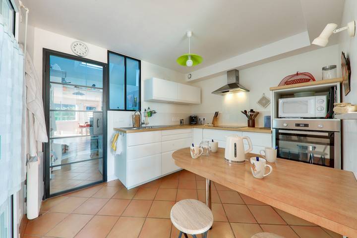 Location de vacances pour 5 personnes, avec terrasse et jardin dans Plage du Roaliguen - 3