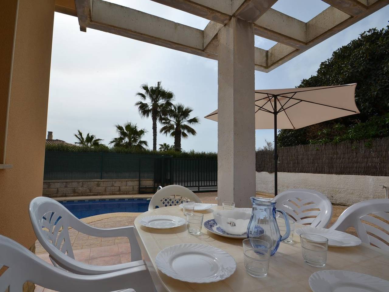 Casa Marga avec la piscine privée in Riumar, Delta de l'Ebre