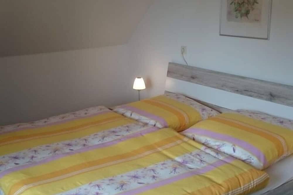 Großes Ferienhaus für 6 Personen & mit Hund in Sande (Friesland, Nordsee) in Sande, Metropolregion Bremen-Oldenburg