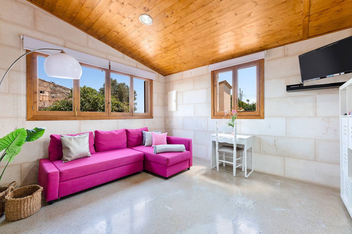 Vakantiehuis "Biniaco" met privé zwembad, 2 privé terrassen & Wi-Fi, foto 6