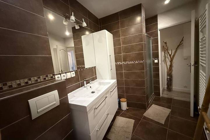 Appartement entier, Joli appartement 2 chambres, 4 adultes et 1 bébé in Loupian, Côte méditerranéenne (France)