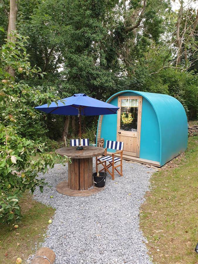 One-Bedroom Chalet in Swansea region