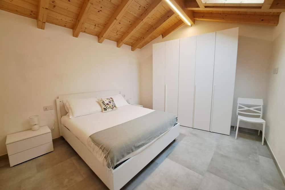 Appartamento intero, Sul lago di Lugano (Casa Tina) in Cressogno, Valsolda