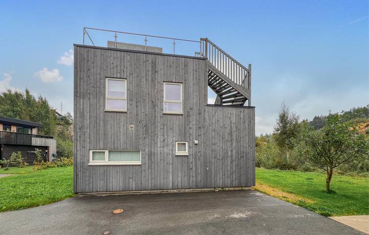 Ferienhaus für 6 Personen mit Garten in Lindesnes