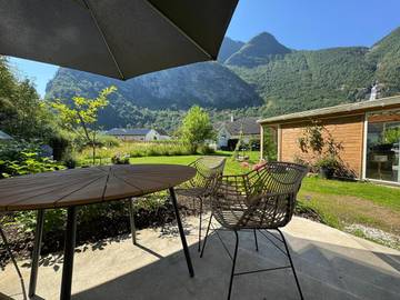 Maison de campagne pour 4 personnes, avec terrasse et jardin dans Flåm