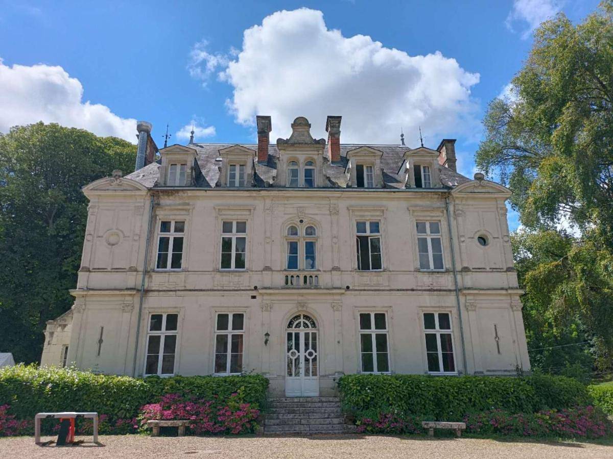 Château de Vallagon in Bourré, Région de Blois
