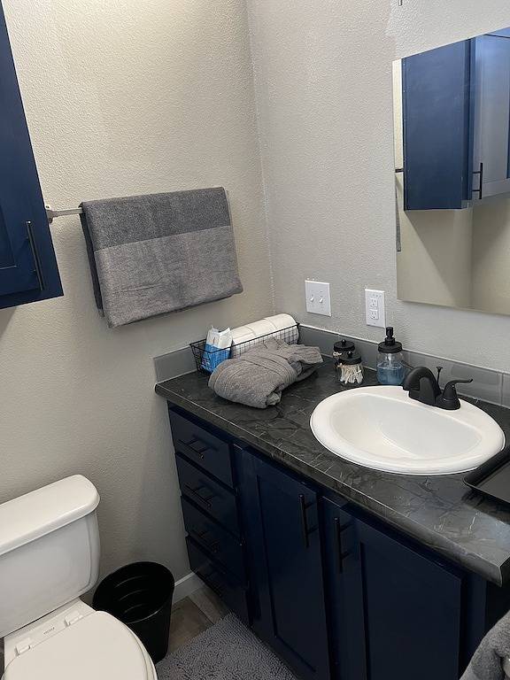 Texoma Getaway - Tiny House on a Cannabis Farm in Lake Texoma