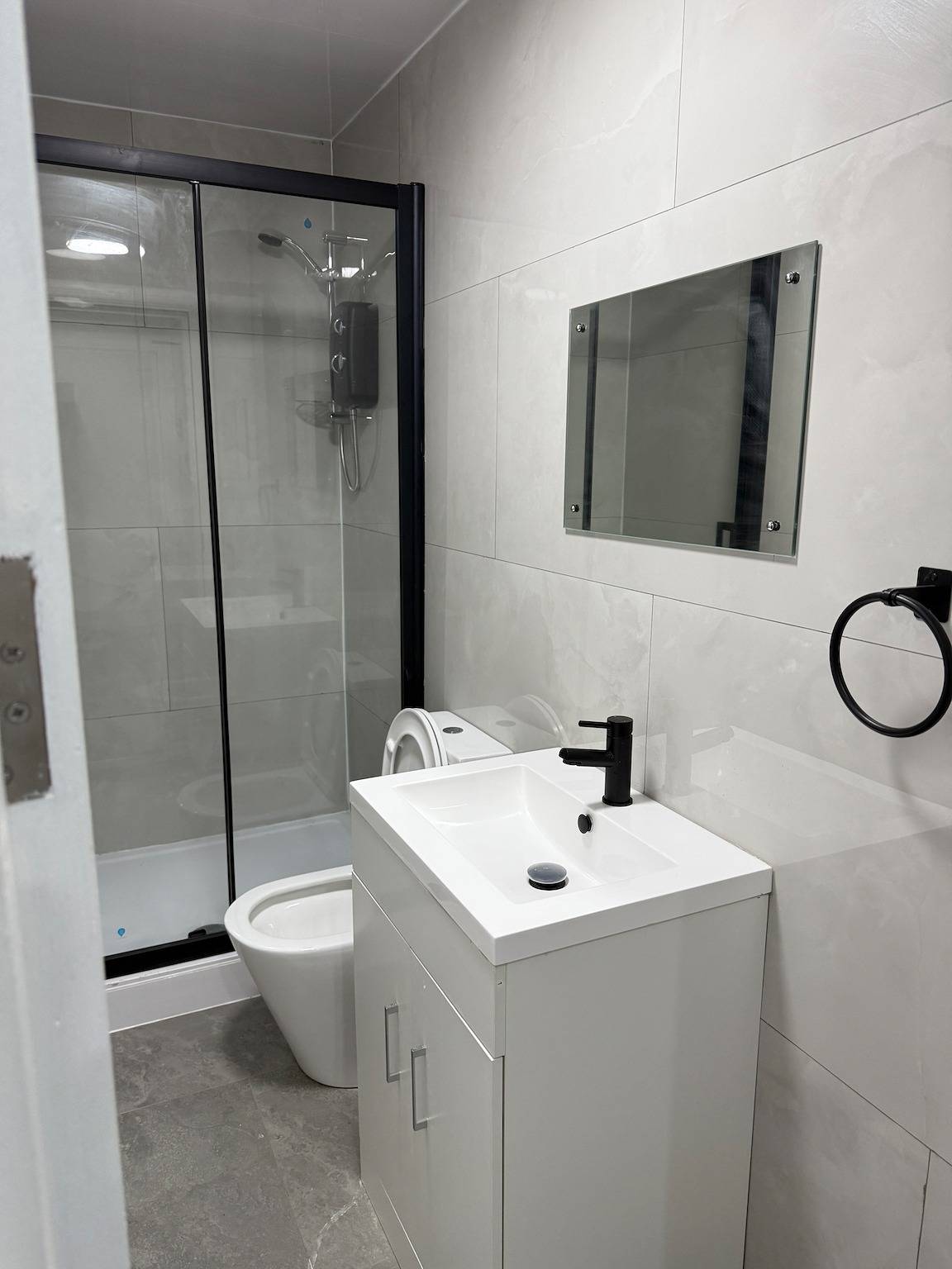 Appartement de vacances entier, Studio - Sleeps 2 - Parking - Wifi in Luton, Chiltern Hills