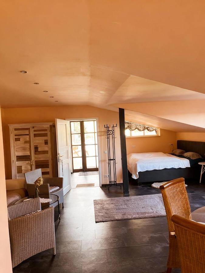 Hotel für 2 Personen, mit Terrasse und Garten sowie Ausblick in Klingenmünster - 4