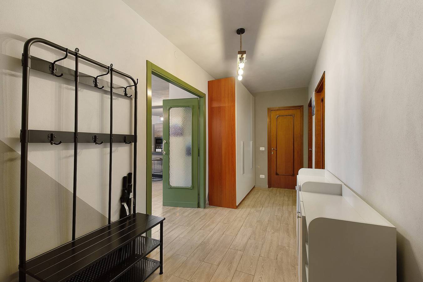 Appartement entier, Appartement moderne de trois pièces à Verrès avec vue sur les montagnes in Verrès, Comune di Verrès