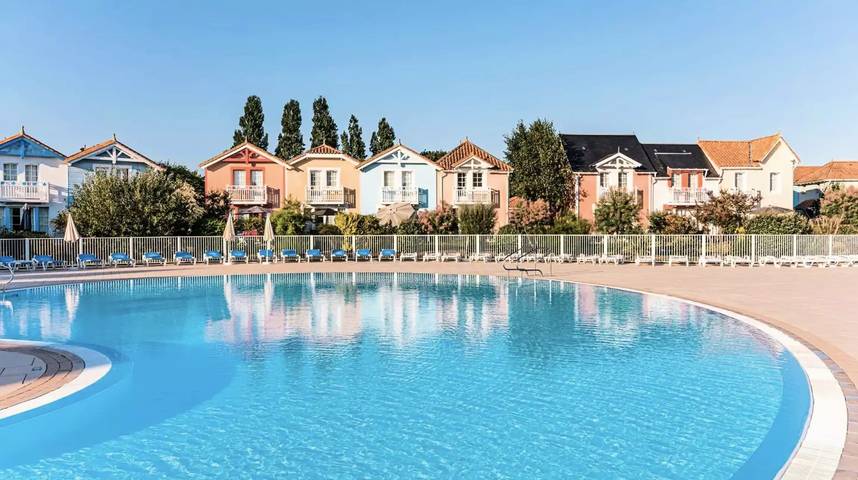 Villa pour 5 personnes, avec vue et piscine, animaux acceptés en Vendée