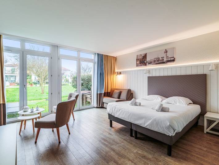 Appartement de vacances pour 3 personnes, avec jardin et piscine - 1