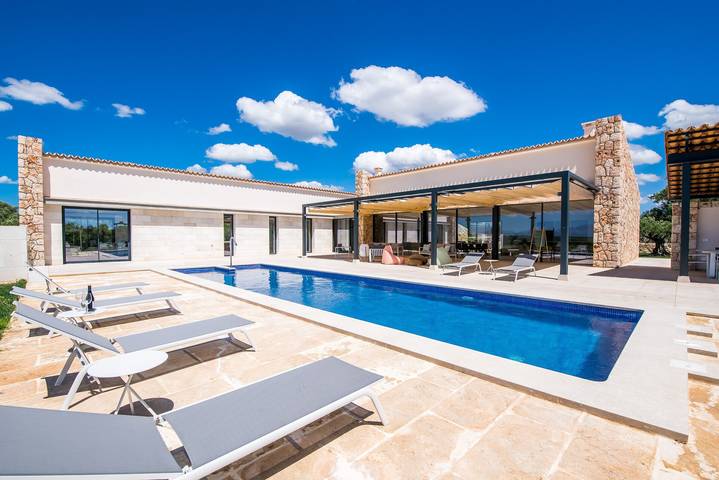 Imóvel de luxo para 6 pessoas, com Balcão e Jacuzzi e ainda Jardim em Espanha