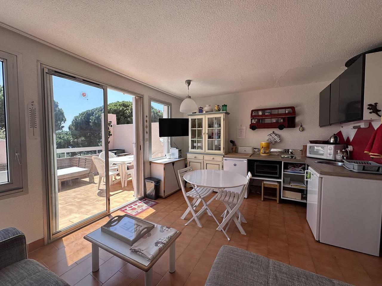 Ganze Wohnung, Wohnung mit Pool und sonniger Terrasse, Haustiere erlaubt in La Nartelle, Sainte-Maxime