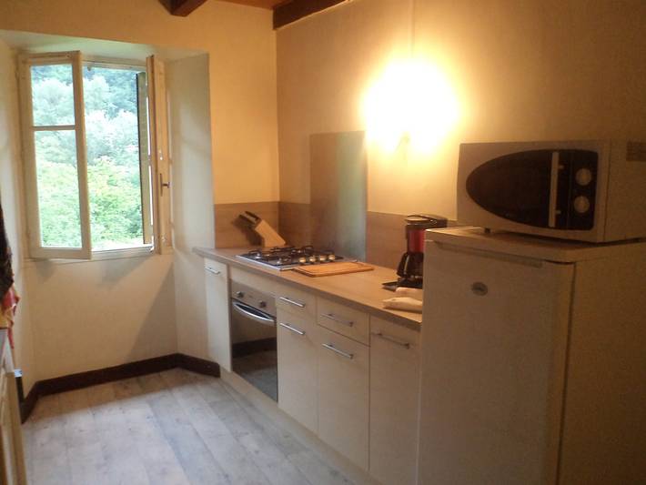 Gîte pour 5 personnes, avec jardin à Sénergues - 3