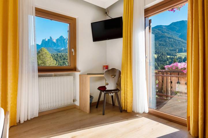 Gîte pour 3 personnes, avec jardin et balcon à Funes - 2