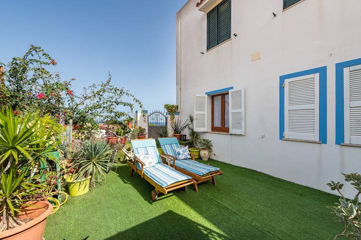 Casa vacanza per 4 persone, con Giardino in Sant'Antioco