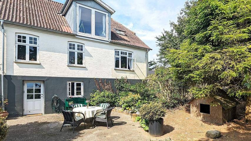 Ferienhaus für 6 Personen, mit Ausblick auf Ærø