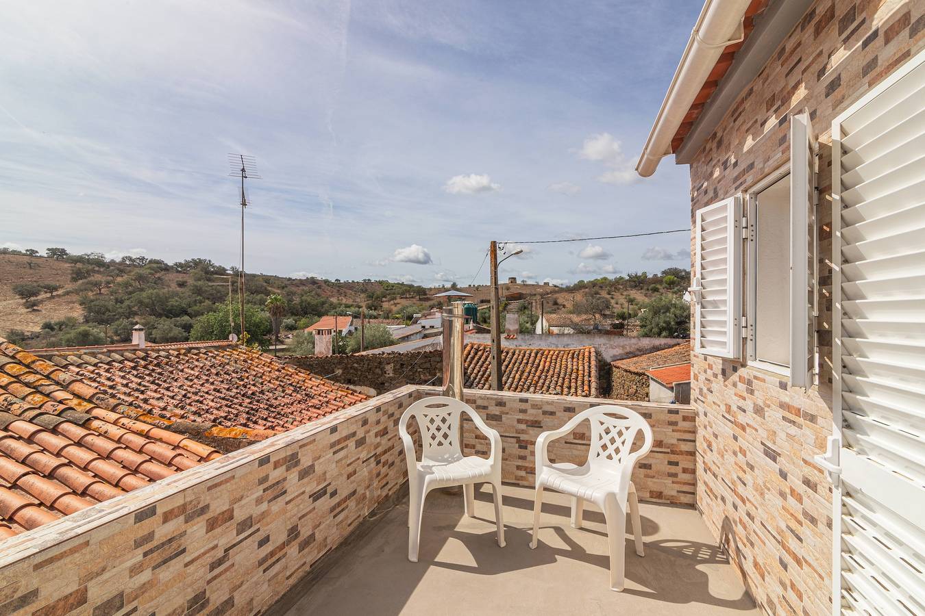 Villa "Casa Das Bonecas" with Mountain View in Vaqueiros, Faro Distrikt