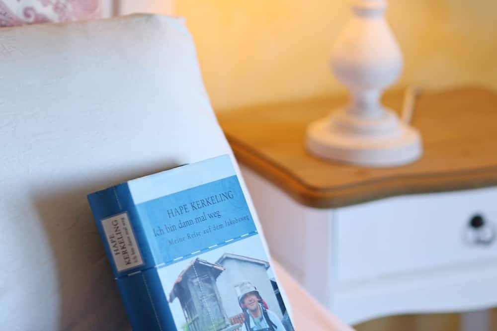 Ganze Wohnung, Hübsche Wohnung im Bergischen Land am Rande des Landschaftsschutzgebietes in Overath, Rheinisch-Bergischer Kreis
