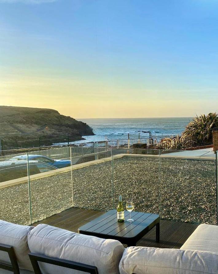 Holiday rental for 4 people, with Balcony and Terrace as well as View in Portrush