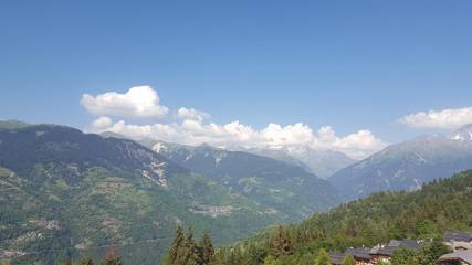 Gîte pour 4 personnes, avec balcon à La Perrière