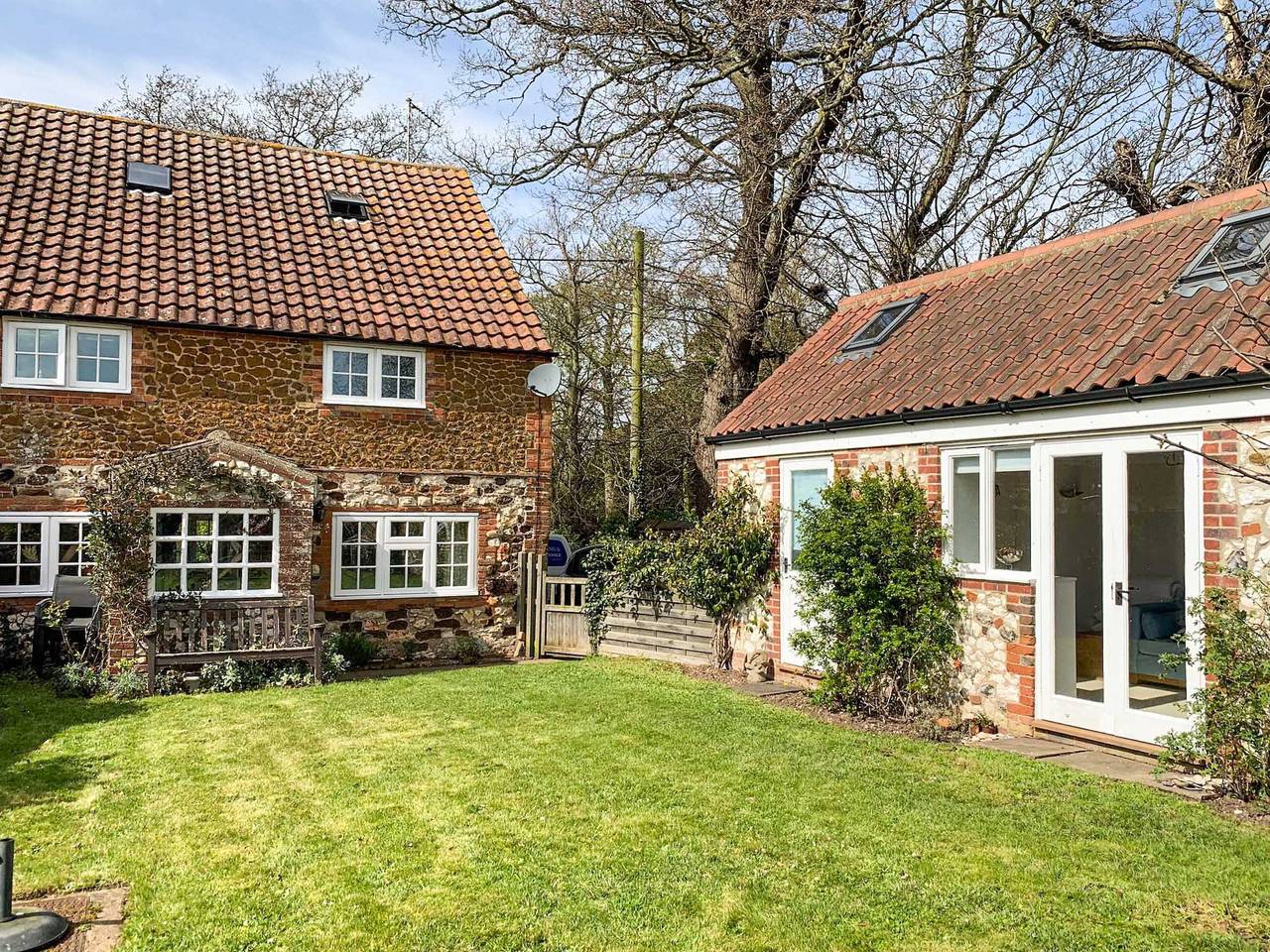Cricketers Cottage in Holme-next-the-Sea, Norfolk Coast