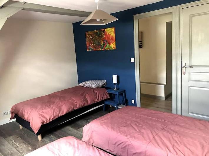 Location de vacances pour 9 personnes, avec vue ainsi que terrasse et jardin, animaux acceptés à Revin - 2