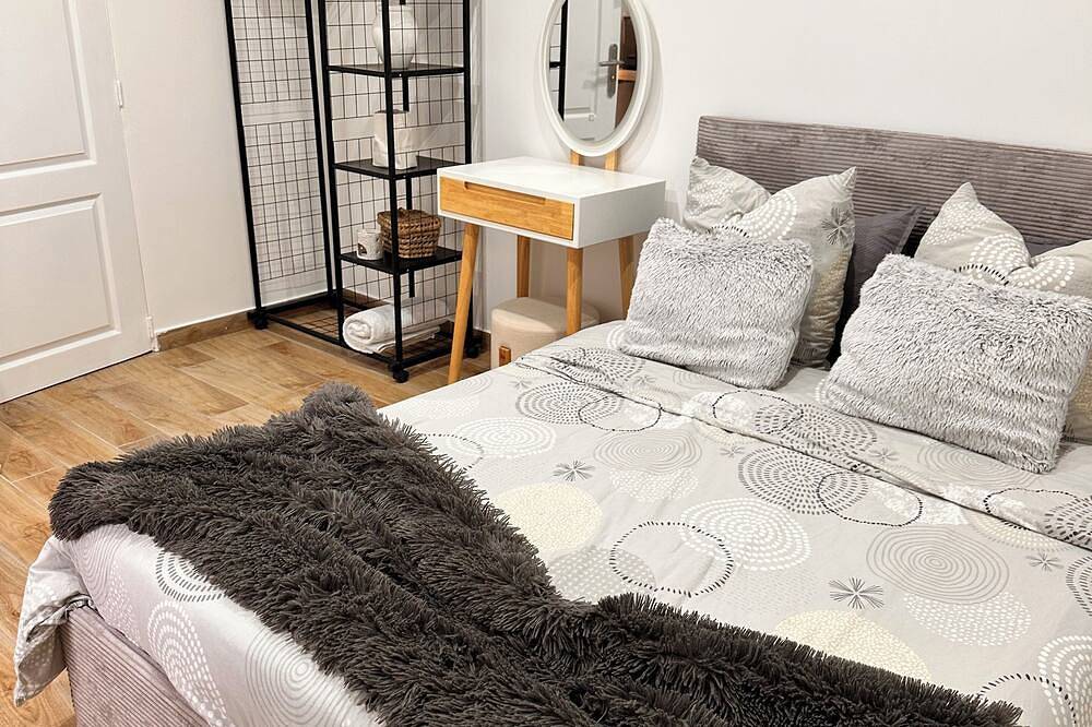 Super cottage 10 minutes from Orly airport and 20 minutes from Paris, well equipped. in Athis-Mons, Essonne