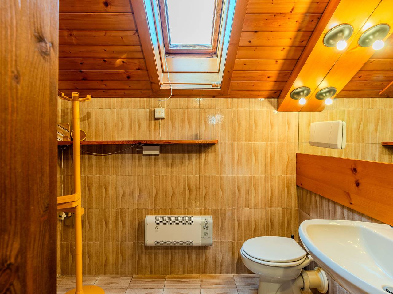 Appartement entier, Mansarda Pineta in Pinzolo, Giustino