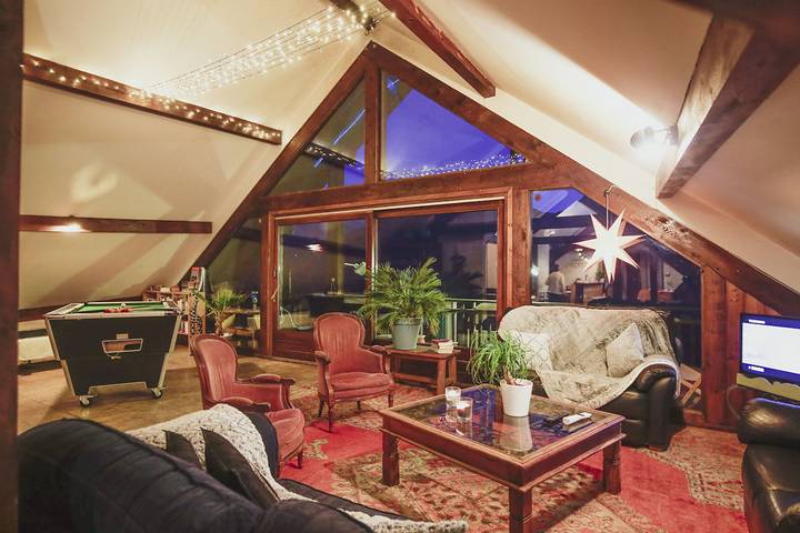 Gîte pour 33 personnes, avec terrasse