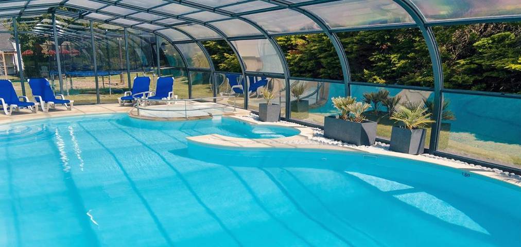 Location de vacances pour 4 personnes, avec piscine ainsi que terrasse et jacuzzi, animaux acceptés à Beuzec-Cap-Sizun - 3