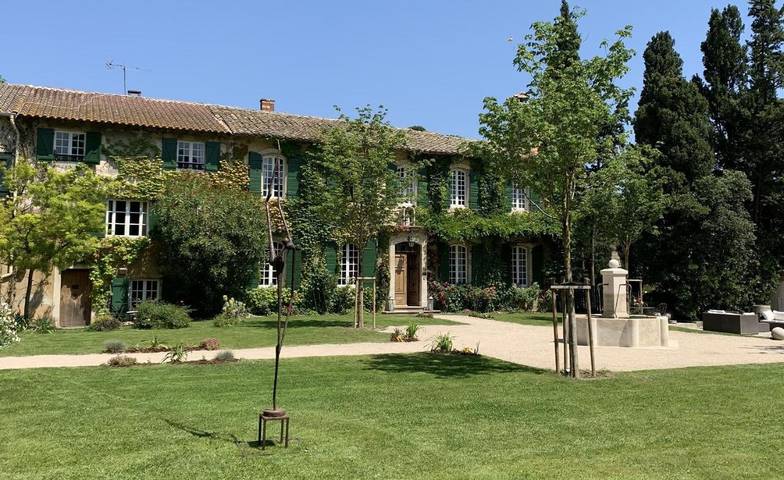 Chambre d’hôte pour 2 personnes, avec piscine ainsi que vue et jardin à Avignon - 2